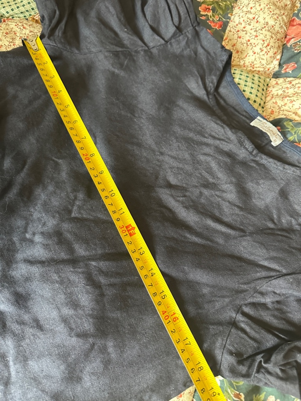 C—Women's Black Ruffle Sleeve Top - Picture 8 of 11